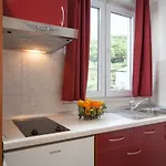 Apartman With Parking Space Tucepi, Makarska - 14457