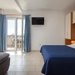 Apartman With Parking Space Tucepi, Makarska - 14457 *