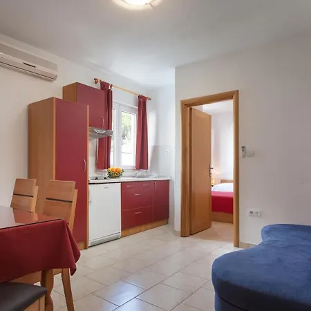 With Parking Space Tucepi, Makarska - 14457 Lejlighed